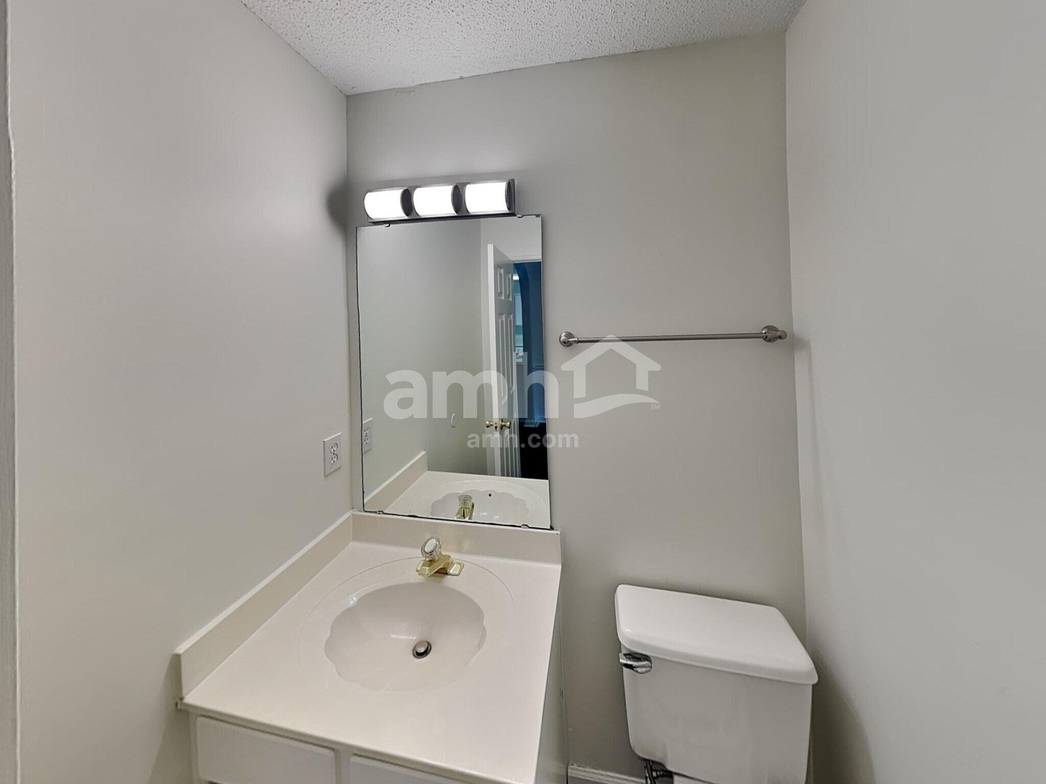 Building Photo - 11538 Laurel View Dr