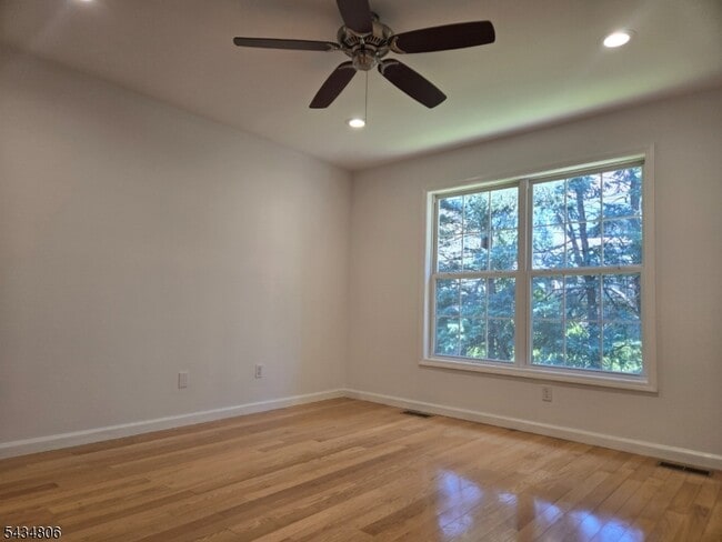 Building Photo - 313 Winthrop Dr