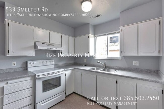 Primary Photo - 533 Smelter Rd