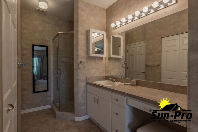 Building Photo - 104 Turnbull Villas Cir