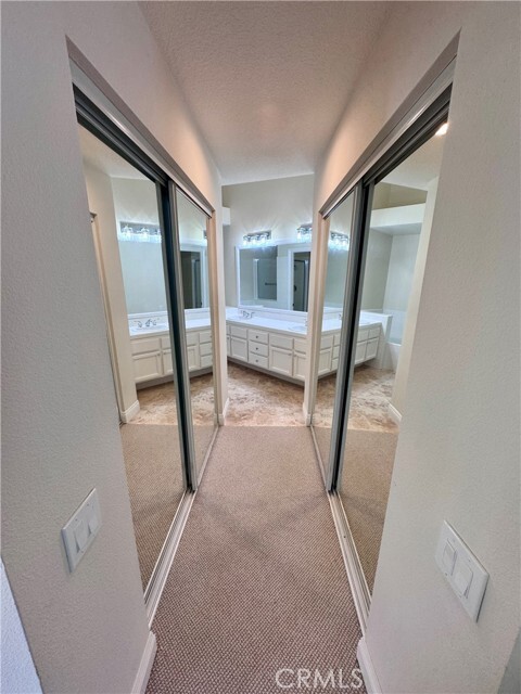 Building Photo - 43 Calle Melinda