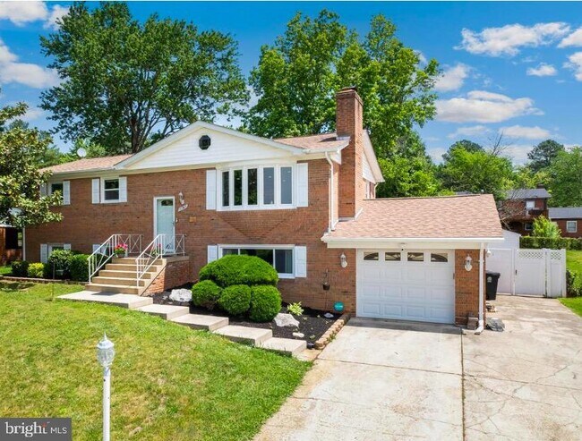 Primary Photo - 12900 Glynis Rd