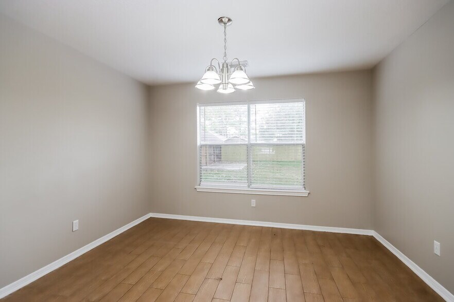 Building Photo - 2915 Eagle Nest Ln
