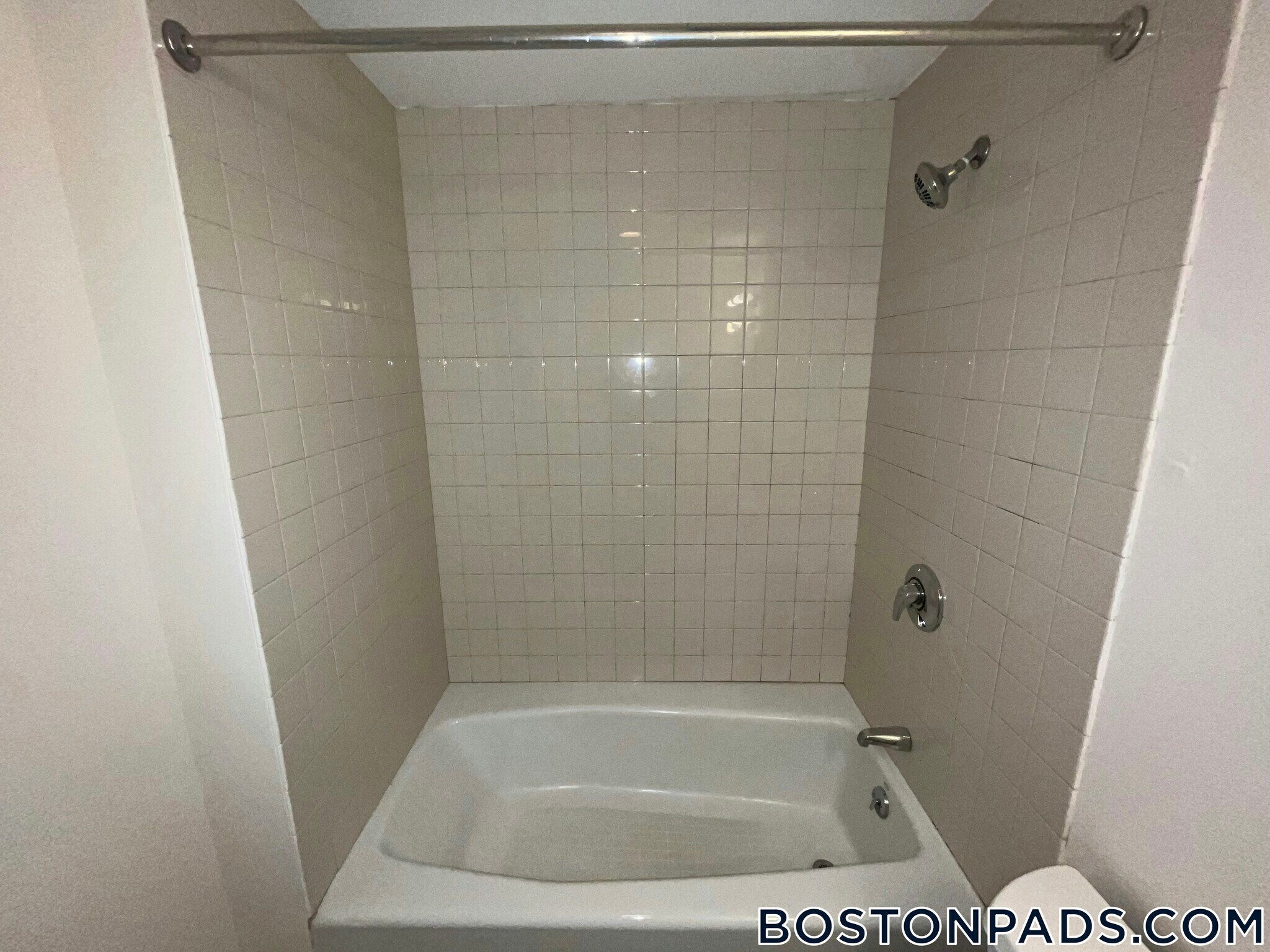 Building Photo - 40 Boylston St