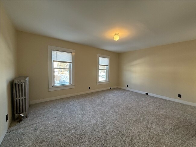 Building Photo - 23 Burton St