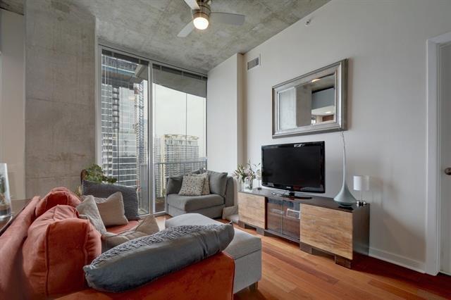 Building Photo - 360 Nueces St