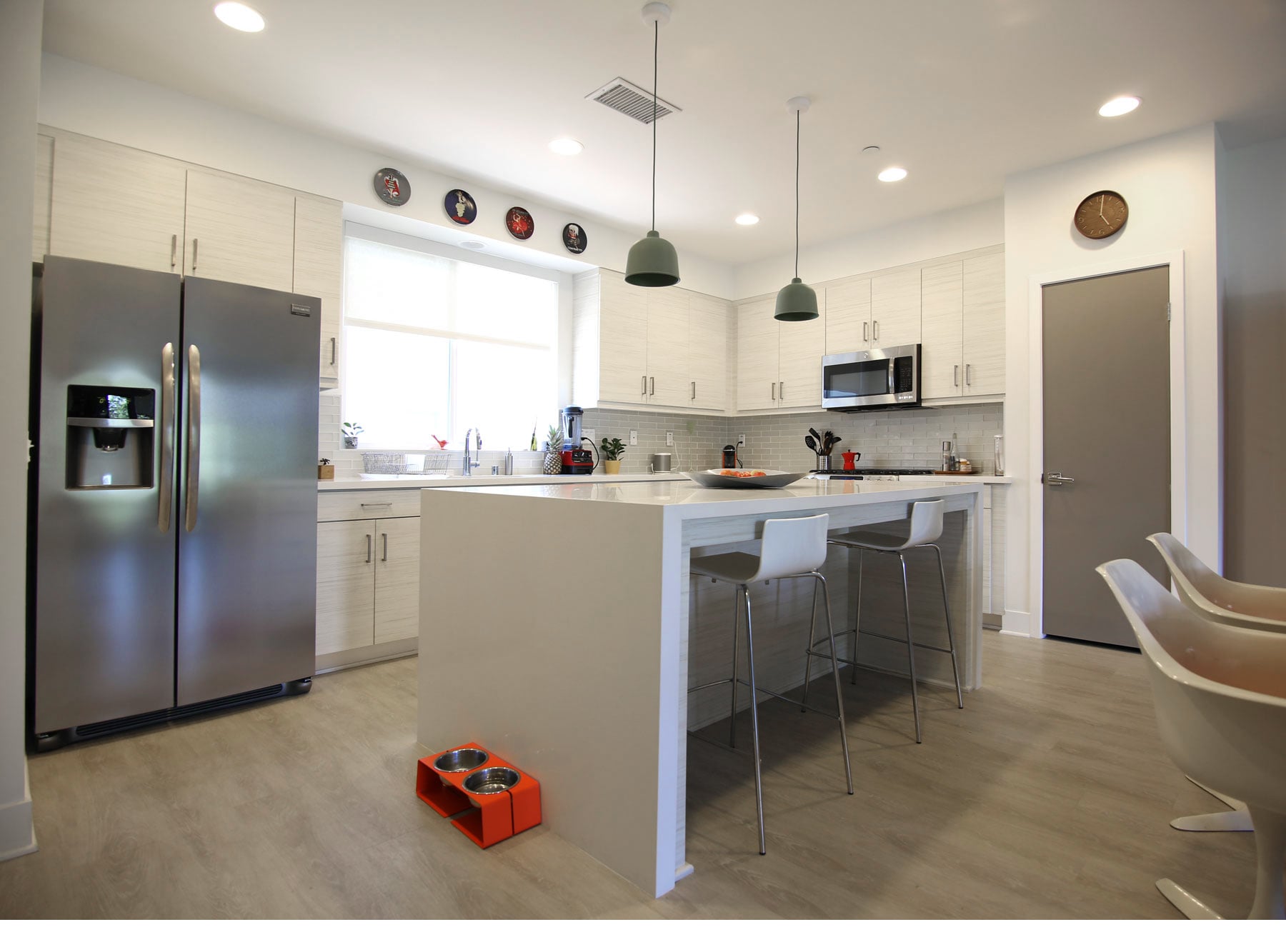 Building Photo - 6068 W Studio Ct