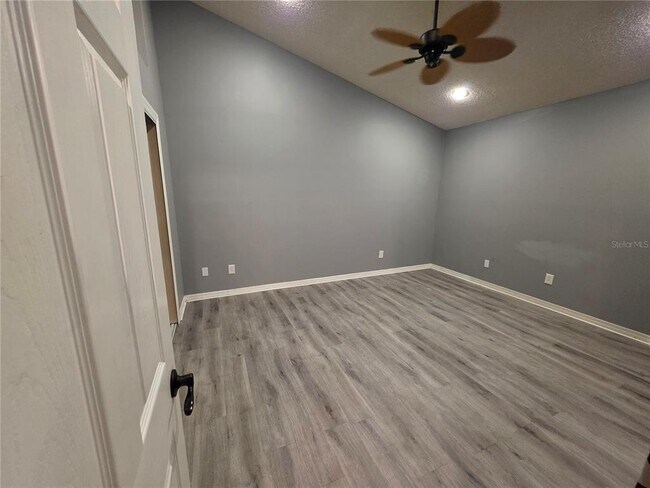 Building Photo - 2371 Piedmont Lakes Blvd