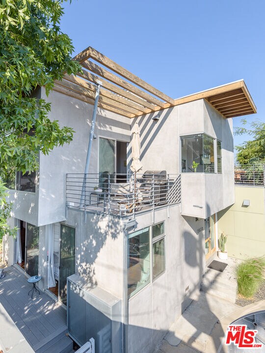 Building Photo - 1513 Orange Grove Ave