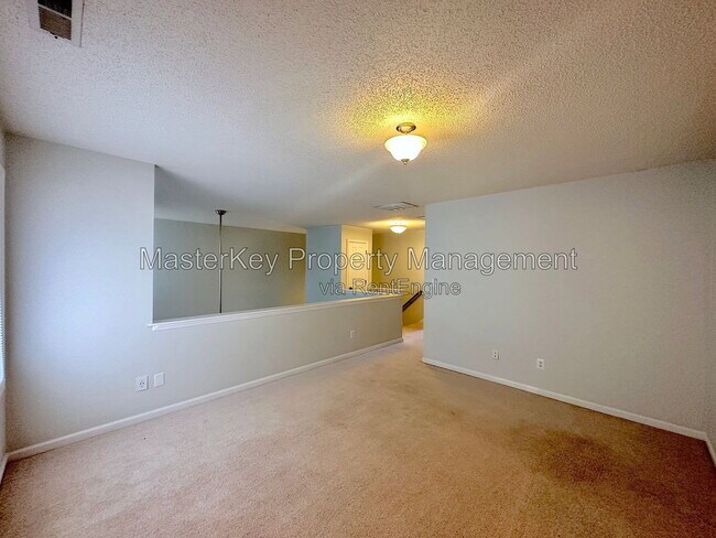Building Photo - 114 Pointe Crest Ct