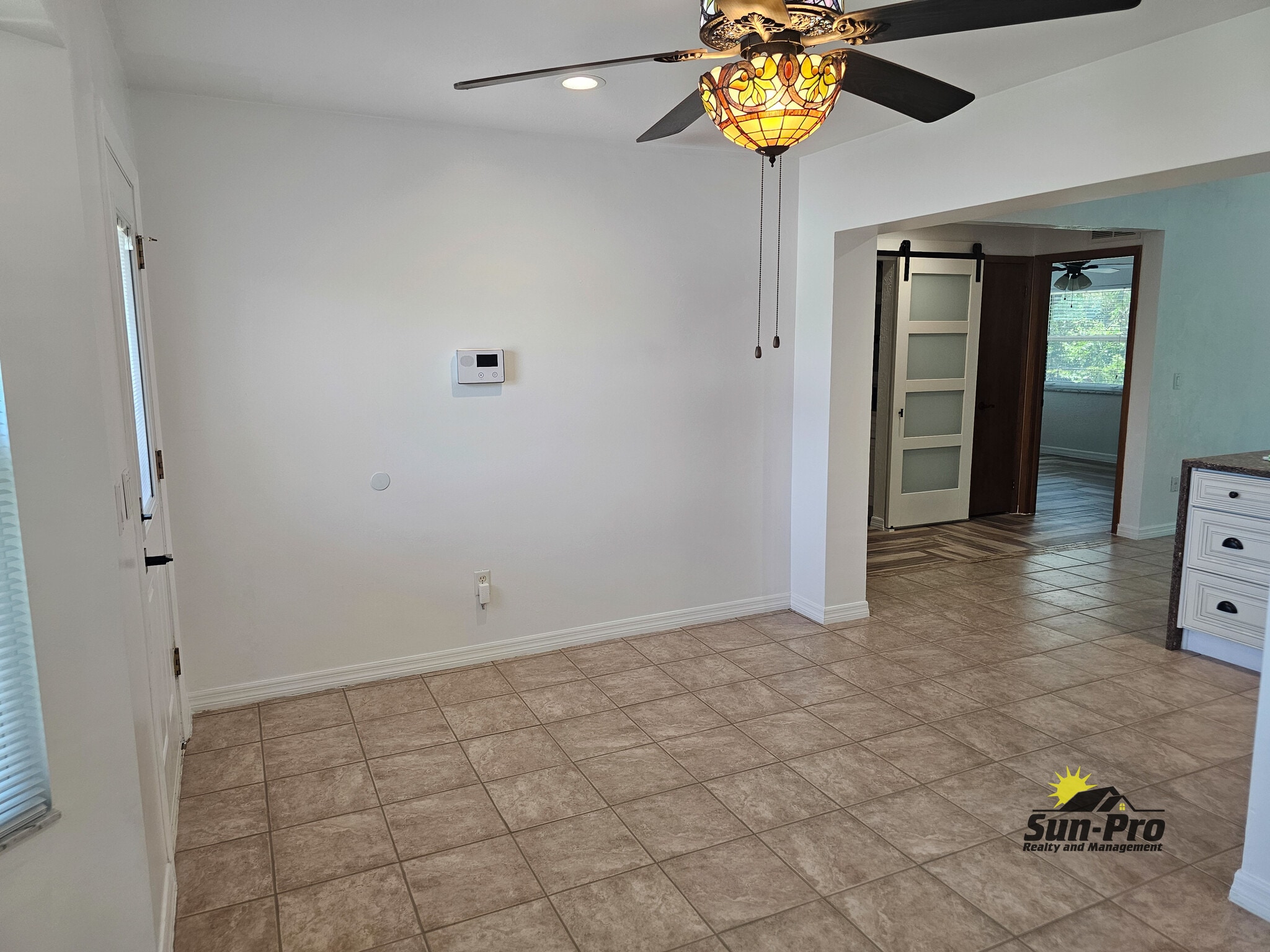 Building Photo - 139 Riverwalk Ct