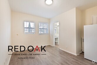 Building Photo - 615 1/4 N Rossmore Ave-200