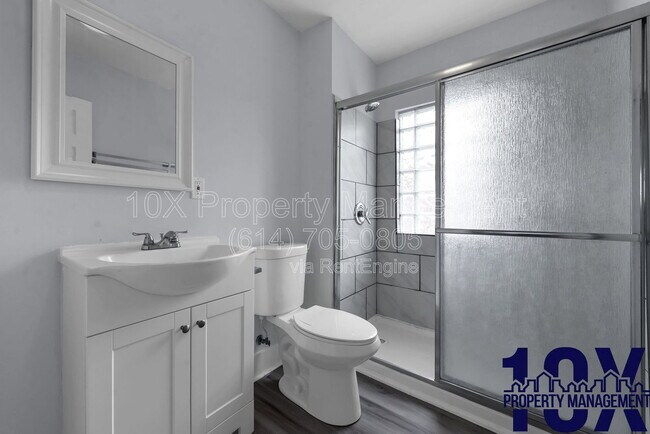 Building Photo - 1538 E Livingston Ave