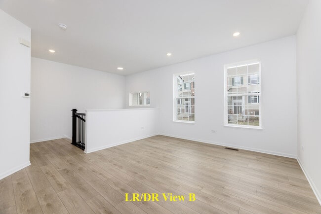 Building Photo - 1703 Neubauer Circle