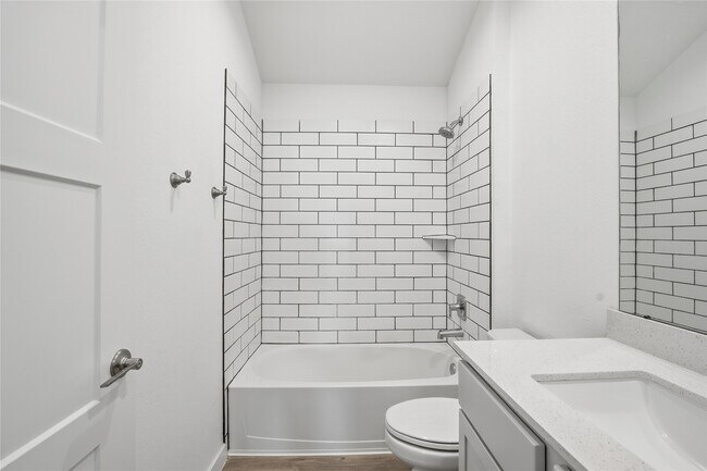 Building Photo - 14251 Big Bnd Dr