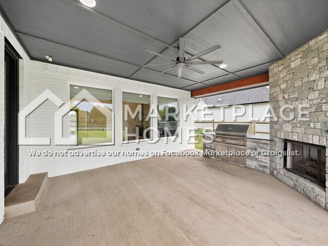 Building Photo - 19110 E Beecher Ct