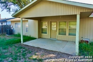 Building Photo - 2434 Field Wood