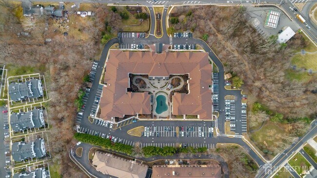 Building Photo - 540 Cranbury Rd