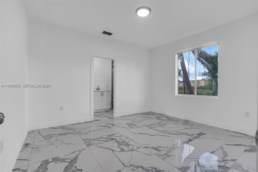 Building Photo - 11870 SW 220th St