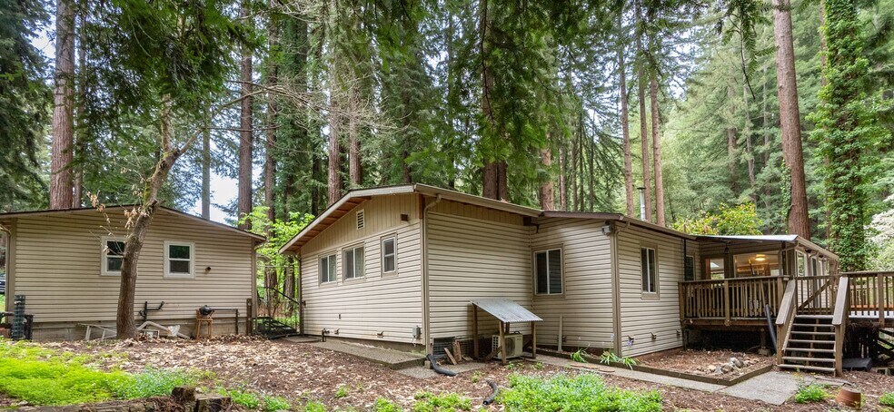 Primary Photo - 150 Evergreen Rd