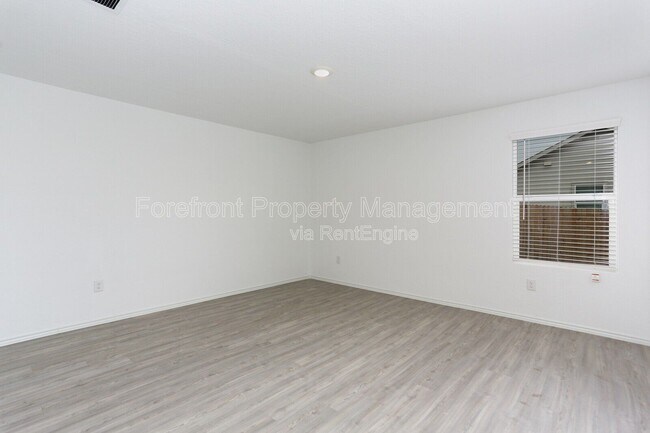 Building Photo - 6503 Scarecrow Wy