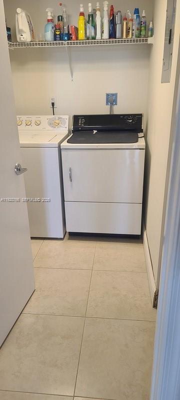 Building Photo - 3600 Yacht Club Dr