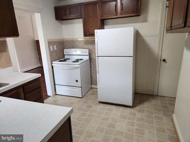 Building Photo - 7465 Oakland Mills Rd