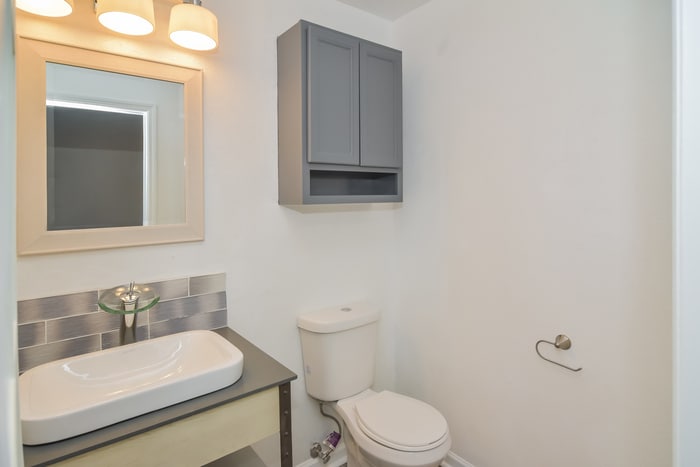 Building Photo - 101 Rein Dance Ln