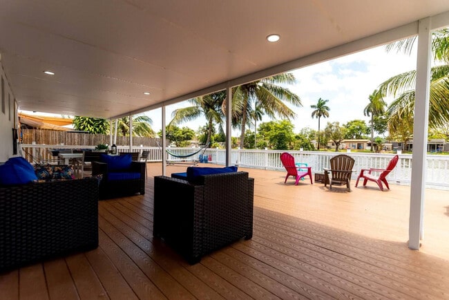 Building Photo - 4154 SW 49th St