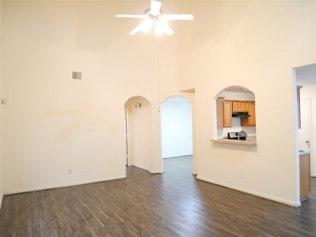 Building Photo - 14915 Aberdeen Meadow Lane