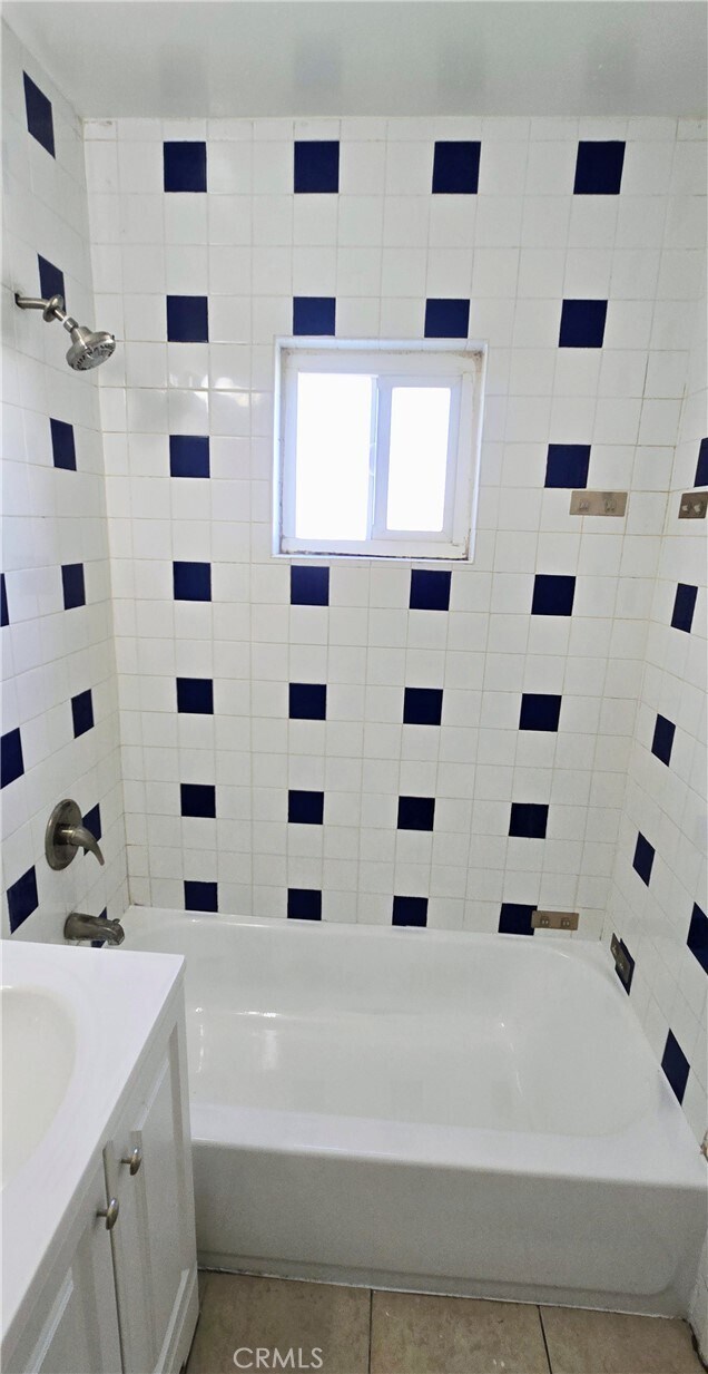 Building Photo - 6702 Flora Ave