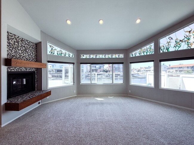 Building Photo - 2511 Monaco Dr