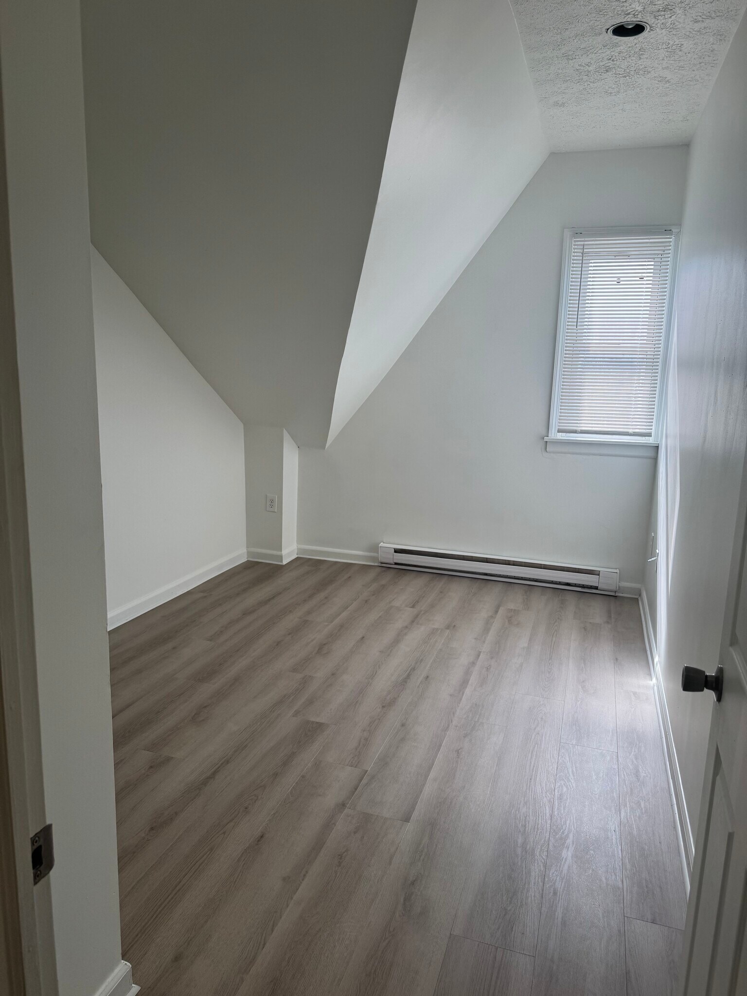 Bedroom 1 - 3022 Perrysville Ave