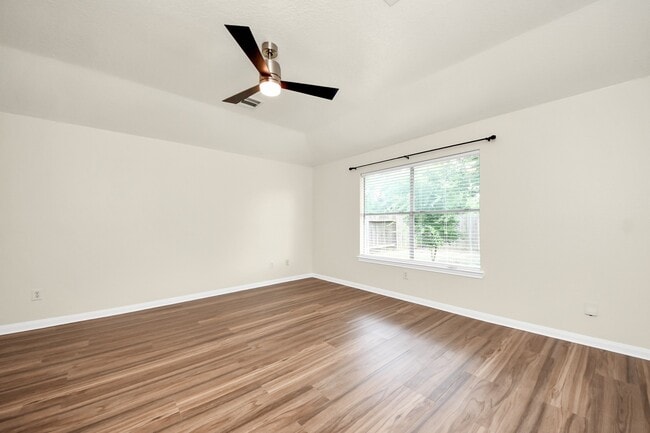 Building Photo - 5114 Santrey Dr