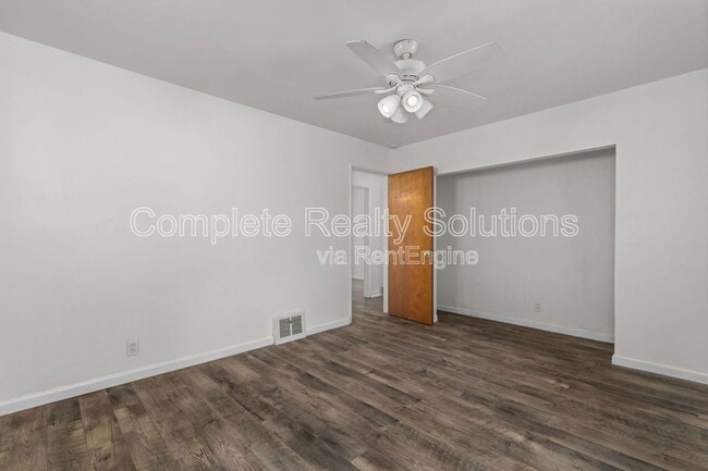 Building Photo - 1736 Nemnich Rd