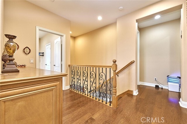 Building Photo - 524 S Petunia St