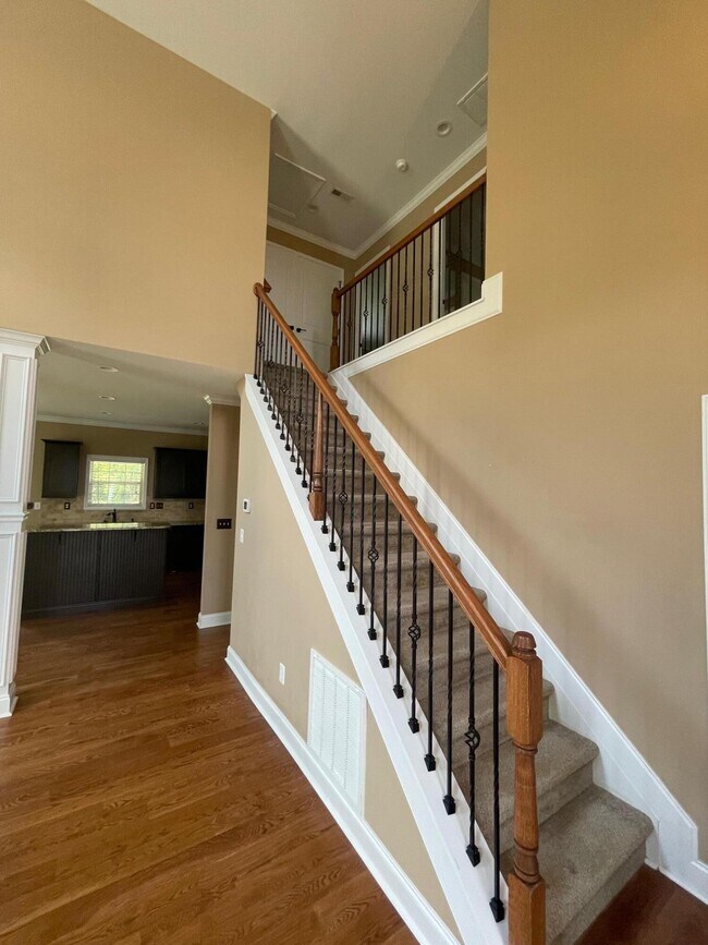 Building Photo - 1568 Sweet Clover Pk