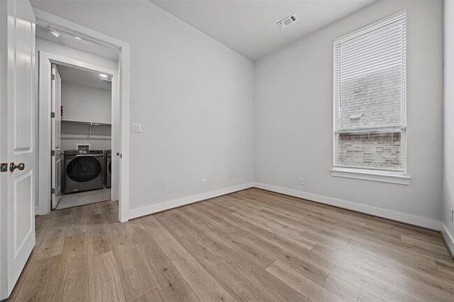 Building Photo - 22509 Agave Grove Dr