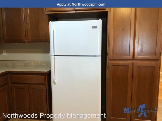 Building Photo - 2 br, 2 bath House - 322 Cheney Loop