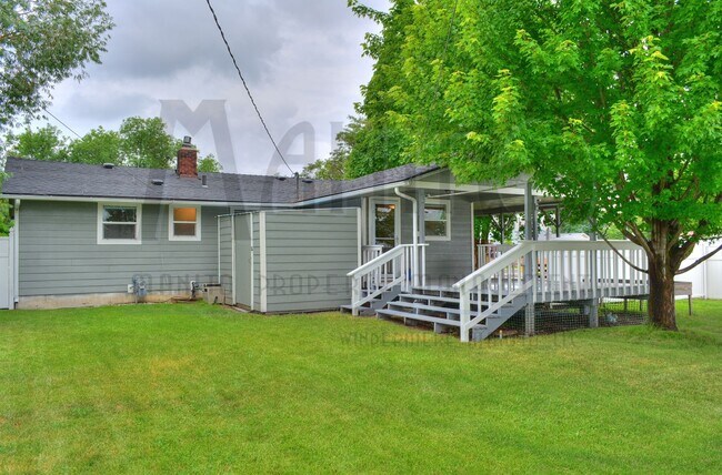 Building Photo - **COMING SOON** Immaculate Northside Home