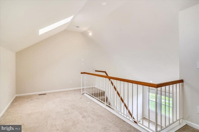 Building Photo - 8830 Thomas Lea Terrace