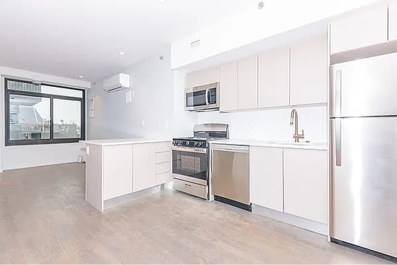 Building Photo - 594 Bushwick Ave