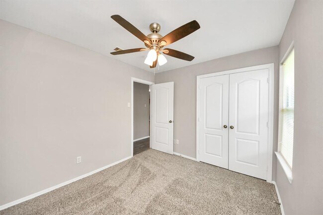 Building Photo - 24311 Hard Wood Dr