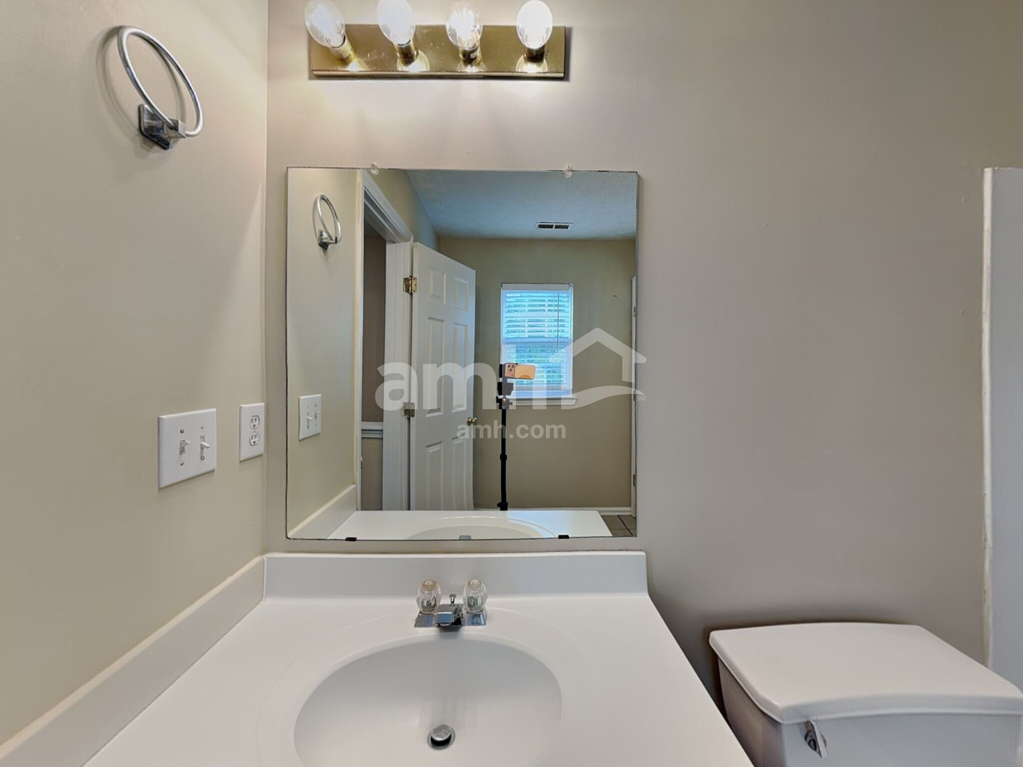 Building Photo - 125 Cobbler Cove Dr