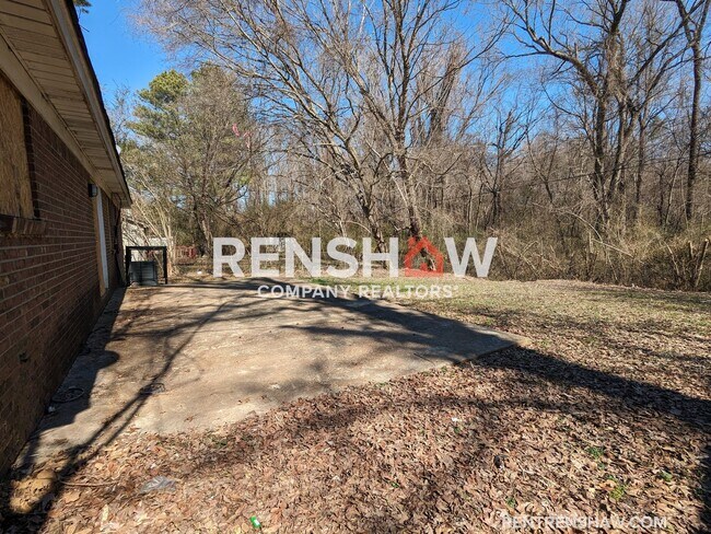 Building Photo - Half Off First Full Month of Rent With App...