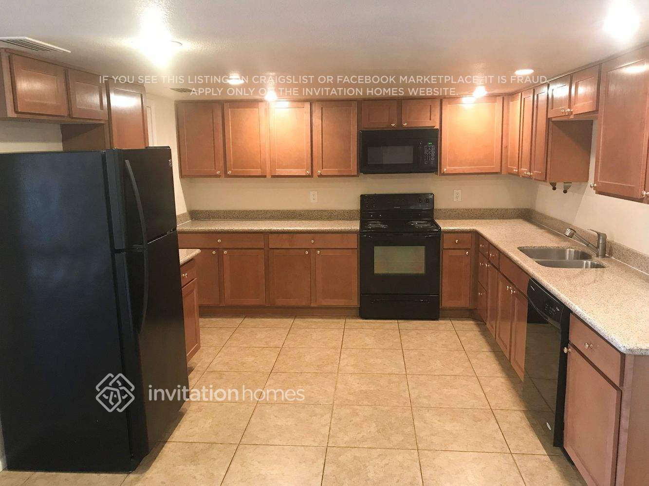 Building Photo - 3614 W Cochise Dr