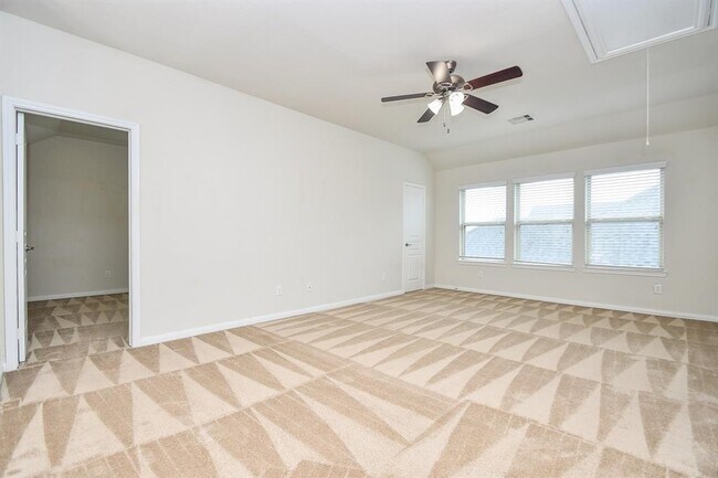 Building Photo - 30217 Live Oak Way
