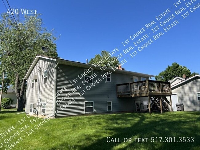 Building Photo - 420 West-