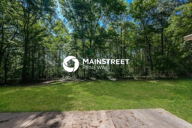 Building Photo - 3 Bedroom Pet-Friendly Home in Covington, GA with Main Street Renewal