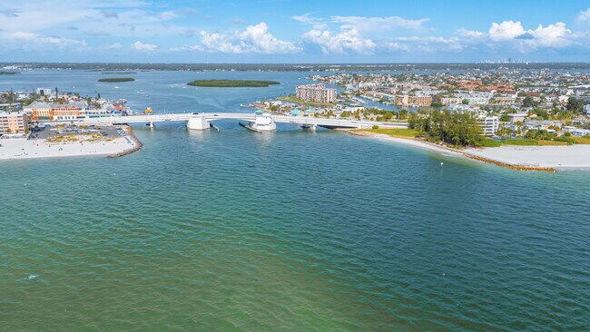 Building Photo - 217 Nautilus Way